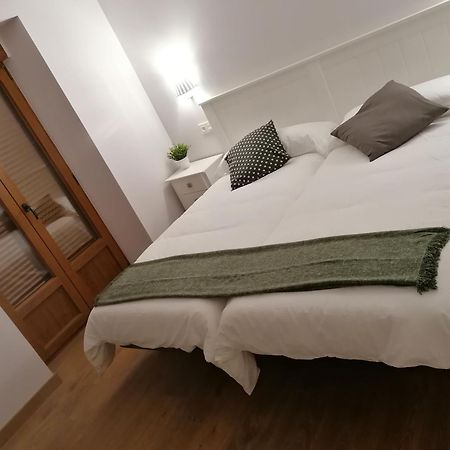 Hostel Casa Perazancas At 34-49 Zewnętrze zdjęcie