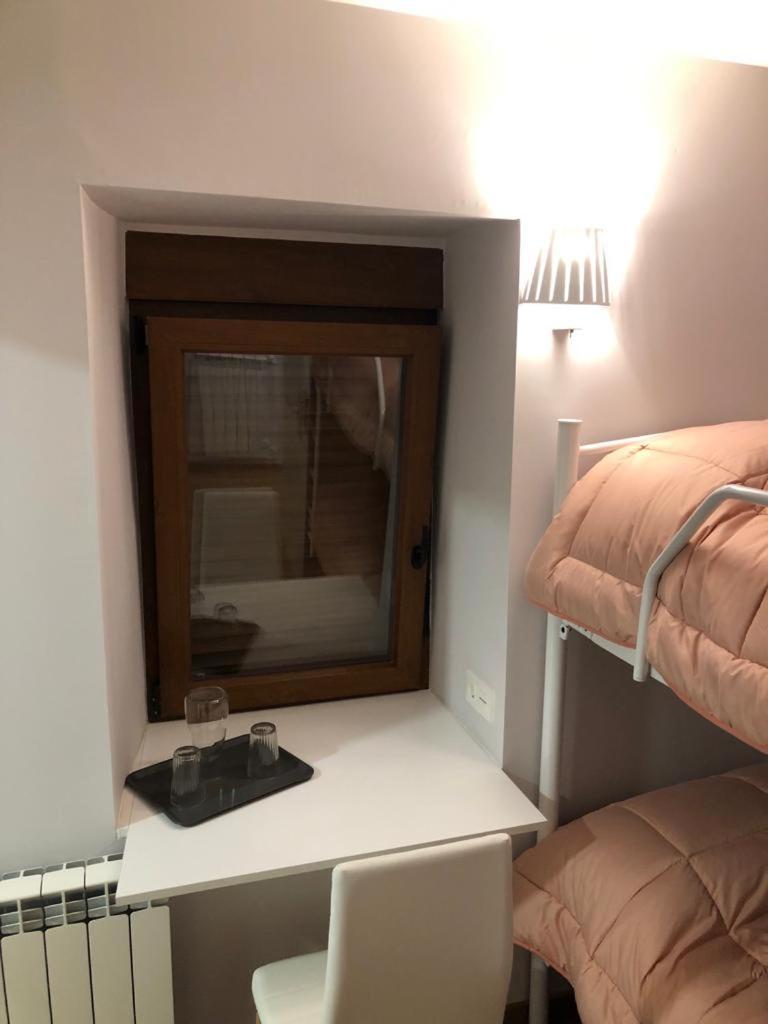 Hostel Casa Perazancas At 34-49 Zewnętrze zdjęcie