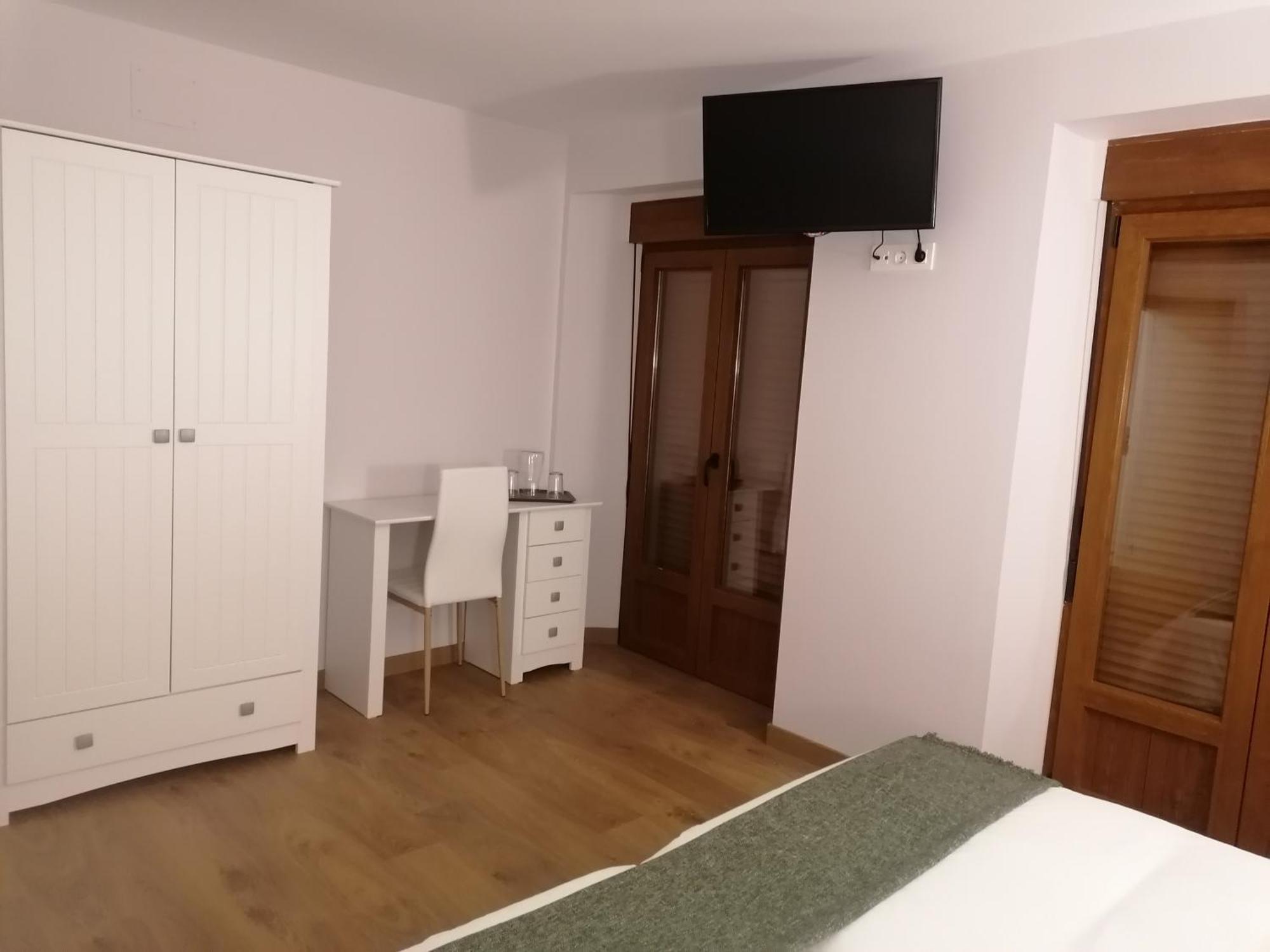 Hostel Casa Perazancas At 34-49 Zewnętrze zdjęcie